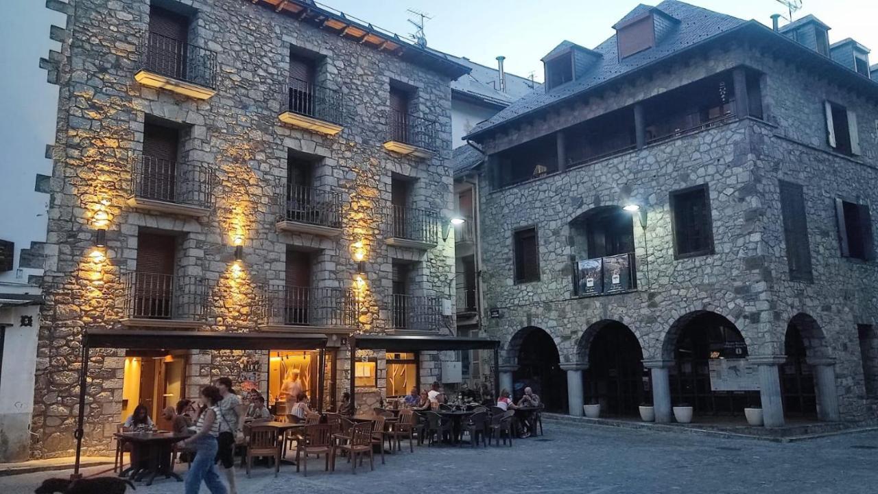 Hotel Monte Perdido Bielsa Exterior photo