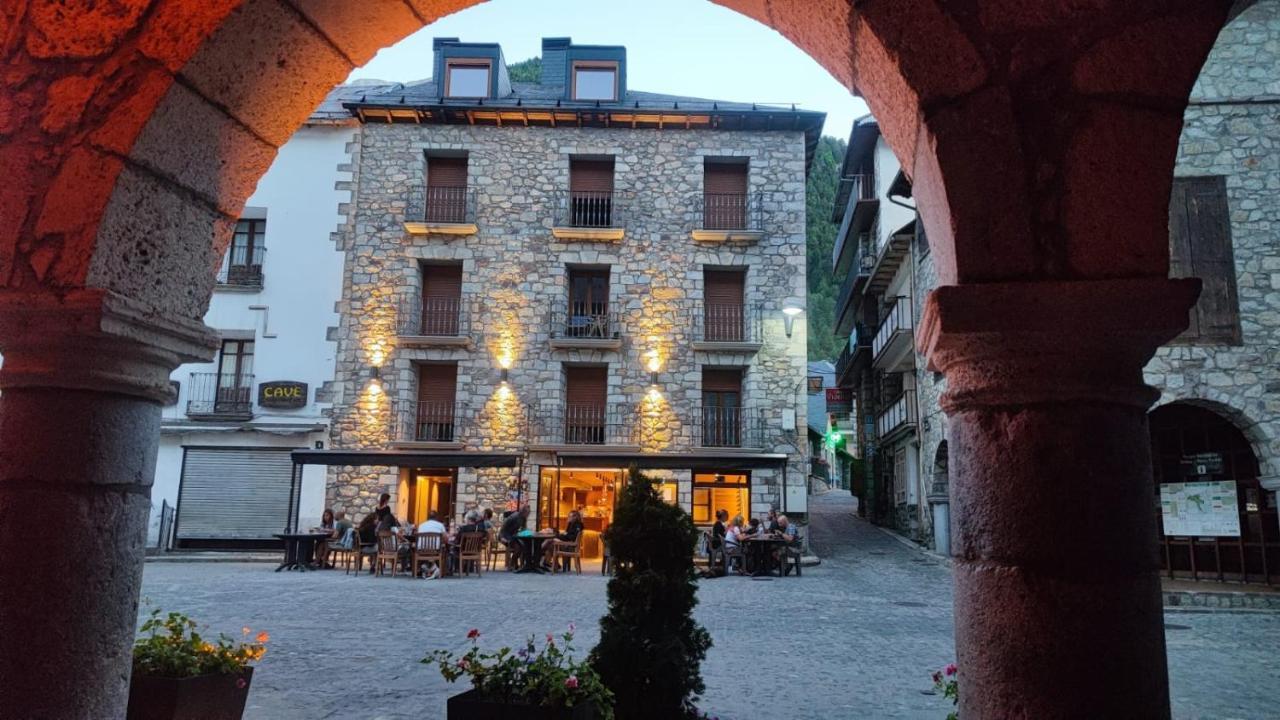 Hotel Monte Perdido Bielsa Exterior photo
